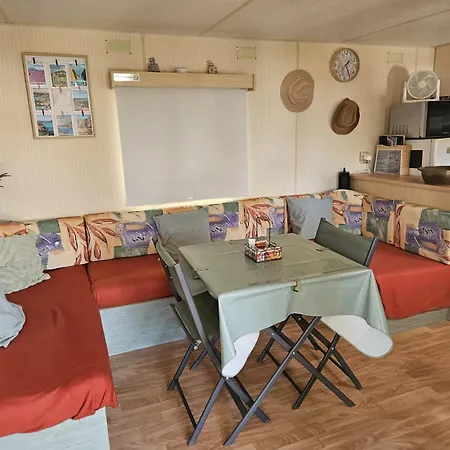 Au Coeur De La Provence בית נופש